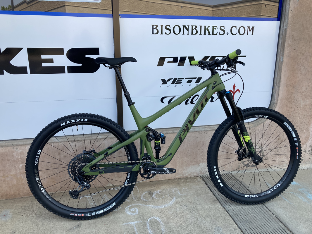 used pivot switchblade for sale